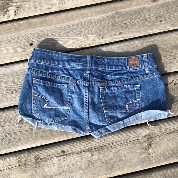 American Eagle Denim Shorts - Picture 2 of 7